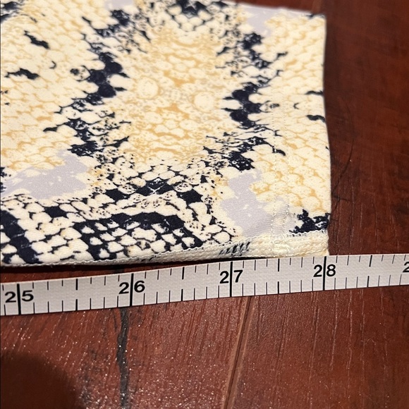 Varley Duncan Legging Yellow Snake Print - Picture 5 of 5